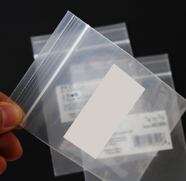 PE袋易撕袋激光切割 PE袋/PE膜的激光切割工藝是怎么樣的(圖2)