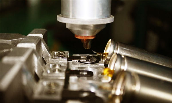 鋰電池激光焊接 鋰電池制造中激光焊接的應用(圖1)