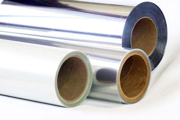 PET薄膜有哪些應(yīng)用 PET保護(hù)膜在激光切割后有哪些應(yīng)用和優(yōu)點(diǎn)(圖1)