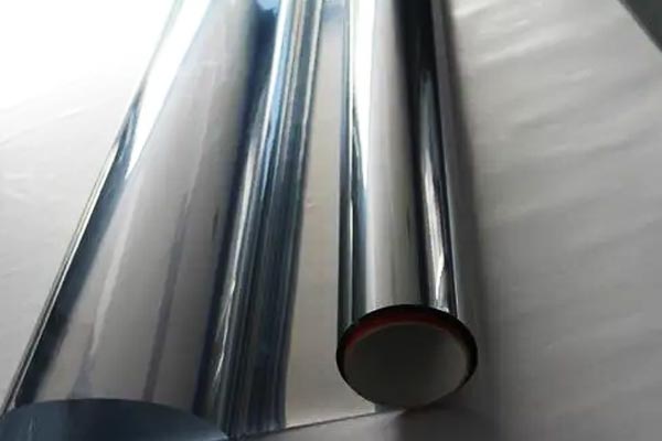 金屬表面的薄膜用激光可以切割嗎？不會燒糊嗎？(圖1)