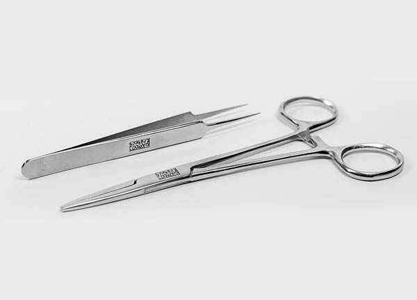 用于塑料醫(yī)療器械制造的紫外激光打標(冷光源激光打標機)(圖3) 用于塑料醫(yī)療器械制造的紫外激光打標(冷光源激光打標機)(圖3)