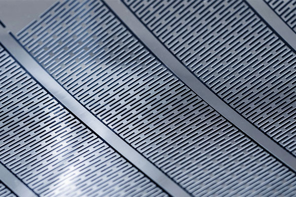 后視鏡加熱片使用激光蝕刻線(xiàn)路的優(yōu)勢(shì)(圖2)