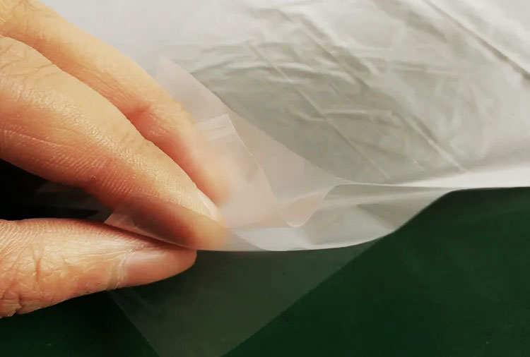 塑料激光焊接中，產(chǎn)品平整度對(duì)于激光焊接的影響