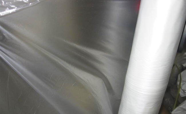 激光打孔在薄膜加工中的精度、效率與局限性探討(圖2)