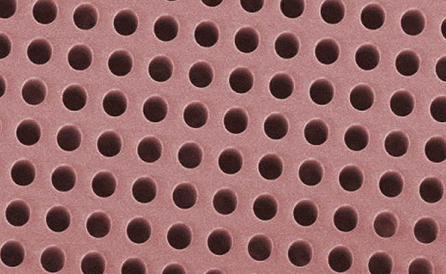 激光打孔在薄膜加工中的精度、效率與局限性探討