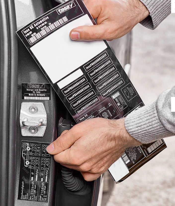  二維碼標(biāo)簽如何實(shí)現(xiàn)高速模切？| 卷對(duì)卷激光模切一體機(jī)解決方案